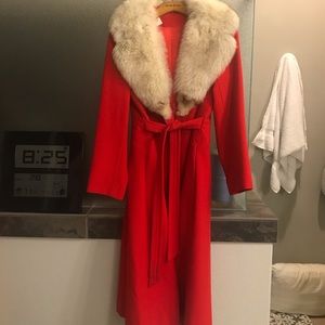 Vintage Coat with Fur Collar